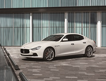 マセラティ初のディーゼルエンジン搭載モデルを発表