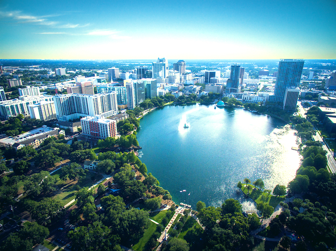 フロリダ州 オーランド 1/2　<br>世界最大のテーマパーク都市