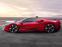 フェラーリ、PHEVプロダクション・シリーズ初のモデルを発表