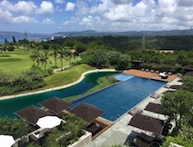 「ザ・リッツ・カールトン沖縄」期間限定のラウンジをオープン